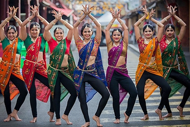 Tưng bừng lễ hội tôn vinh đa văn hóa Foodie Trails Multicultural Festival tại Docklands